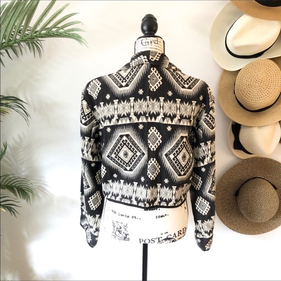 Vintage jacket by Flashback. Black & white Cropped - Picture 3 of 6